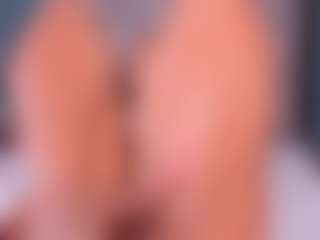 mila saenz's Live Sex Cam Show