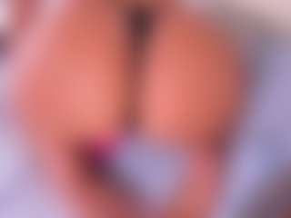 mila saenz's Live Sex Cam Show