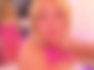Live cam show with kimberlin-cam - Nipple Piercings on Latina Girls