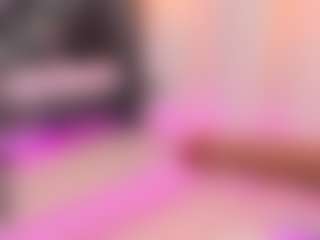 Live cam show with kimberlin-cam - Camel Toe on Milfs Live