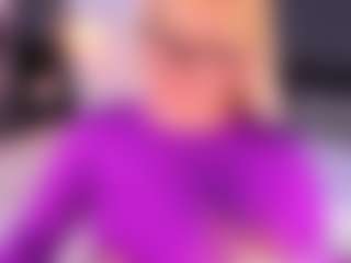 Live cam show with kimberlin-cam - Oil on CamwithHer