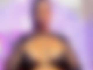 Live cam show with ebony-priincess - Black Amateur on chickslive.net