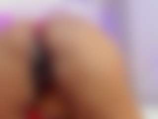 Live cam show with ebony-priincess - Ebony on Camsoda | colombia