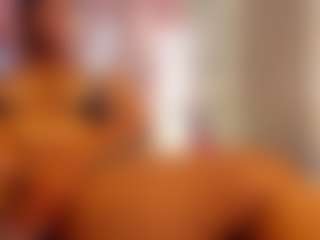 Live cam show with ebony-priincess - Flashing on TeamSkeetLive