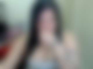 Live cam show with jullymessyy - Oil on Camsoda