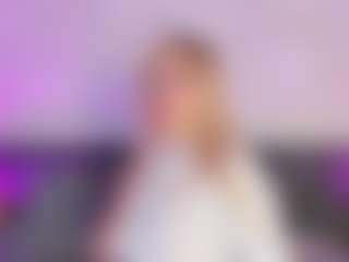 Curvy Misha's Live Sex Cam Show