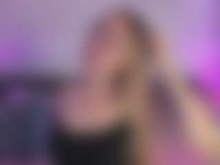 Curvy Misha's Live Sex Cam Show