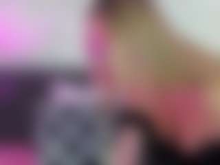 Curvy Misha's Live Sex Cam Show