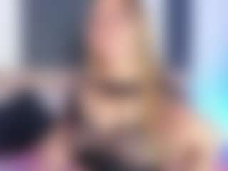 Curvy Misha's Live Sex Cam Show