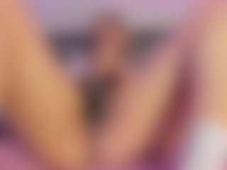 Curvy Misha's Live Sex Cam Show