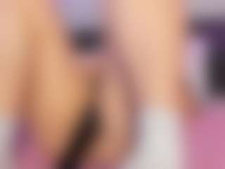 Curvy Misha's Live Sex Cam Show