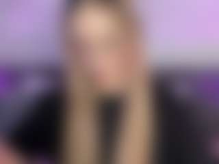 Curvy Misha's Live Sex Cam Show