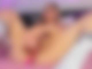 Live-Cam-Show mit Curvy Misha - Normal auf Camsoda
