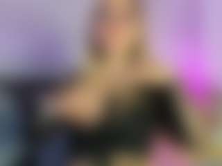 Curvy Misha's Live Sex Cam Show