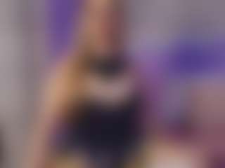 Curvy Misha's Live Sex Cam Show
