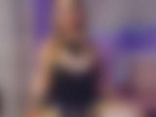Live cam show with Curvy Misha - Blonde Hair on Camsoda