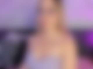 Curvy Misha's Live Sex Cam Show