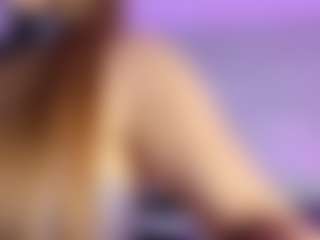 Curvy Misha's Live Sex Cam Show