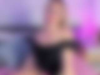 Live cam show with Curvy Misha - Ride Torso on Camsoda