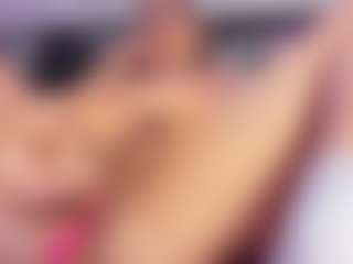 Curvy Misha's Live Sex Cam Show