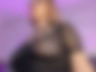 Curvy Misha's Live Sex Cam Show
