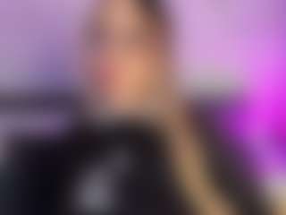 Curvy Misha's Live Sex Cam Show