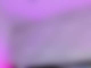 Live cam show with Curvy Misha - Public Curvy on Camming Site