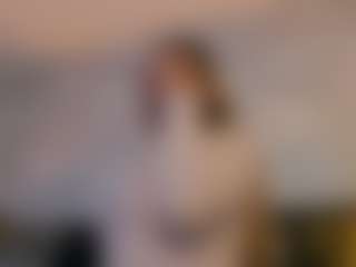 Curvy Misha's Live Sex Cam Show