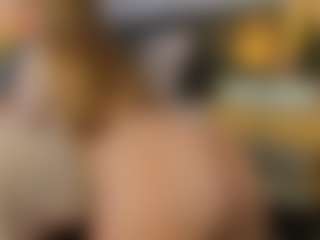 Live cam show with Curvy Misha - Sexwebcam on Camsoda