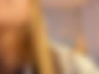 Curvy Misha's Live Sex Cam Show