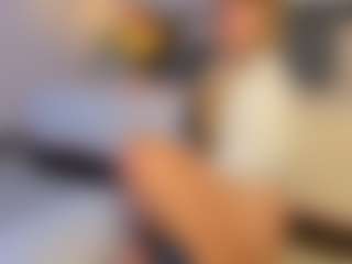 Curvy Misha's Live Sex Cam Show