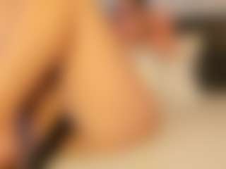 Curvy Misha's Live Sex Cam Show