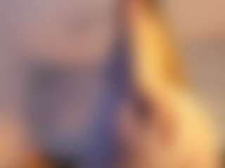 Curvy Misha's Live Sex Cam Show