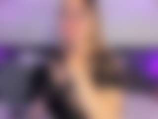 Curvy Misha's Live Sex Cam Show