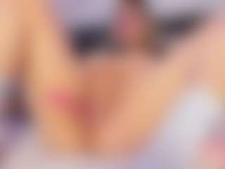 Curvy Misha's Live Sex Cam Show