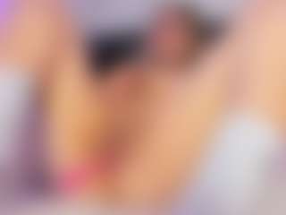Curvy Misha's Live Sex Cam Show