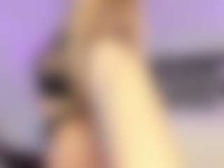 Live cam show with Curvy Misha - Blonde Hair Small Tits on Camsoda