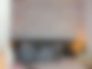 Live cam show with Curvy Misha - Blonde Hair Small Tits on SxyPornLive