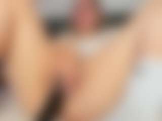 Live cam show with Curvy Misha - Blonde Hair on Taboo Cams XXX