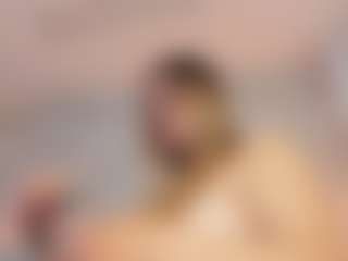 Curvy Misha's Live Sex Cam Show