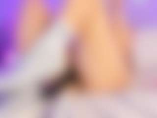 Live cam show with Curvy Misha - BBW Small Tits on Milfs Live