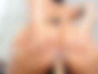 Ximena-Case's Live Sex Cam Show