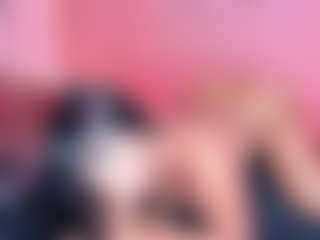 Live cam show with Ximena-Case - Twerk on Camsoda