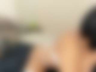 Live cam show with Ximena-Case - Twerk on Camsoda