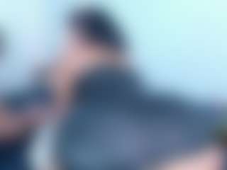 Live cam show with Ximena-Case - Dildo Brown Hair on CamClone