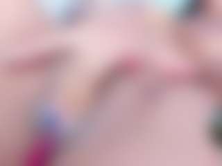Live cam show with Ximena-Case - Drinking on AdultVida.com