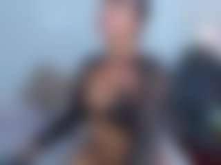 Live cam show with Ximena-Case - Skinny on live18s.com