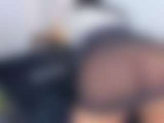 Live cam show with Ximena-Case - College Brown Hair on Camsoda