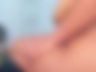 Ximena-Case's Live Sex Cam Show