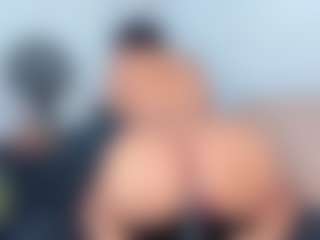 Ximena-Case's Live Sex Cam Show